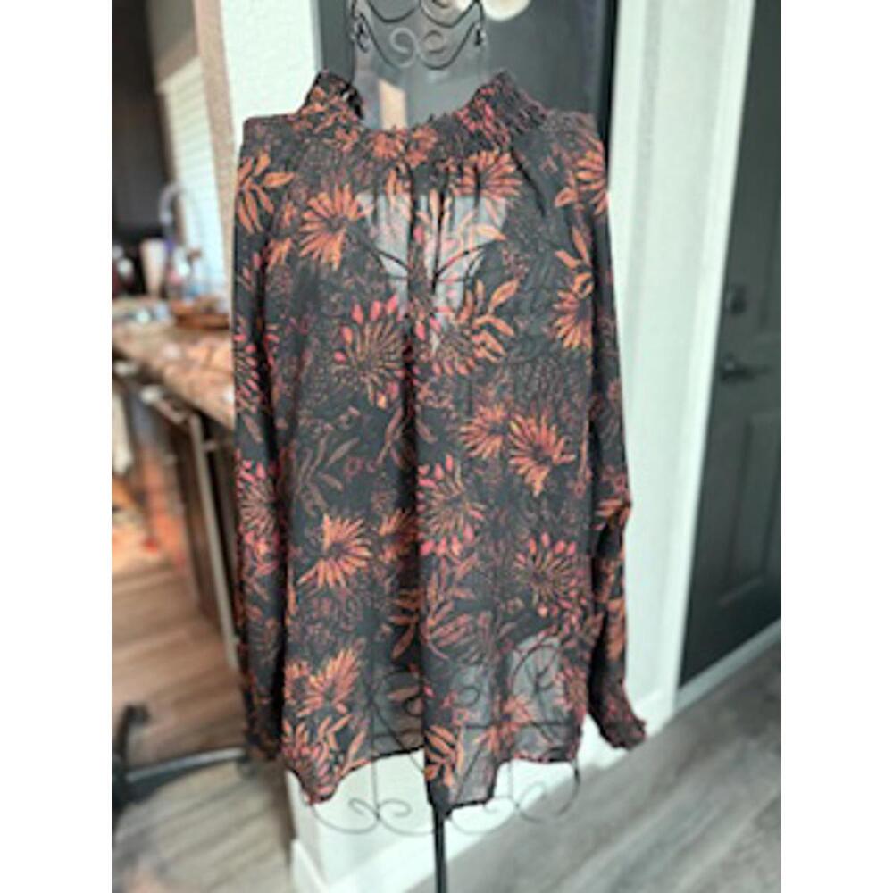 H&M lovely floral high neck top   Size14